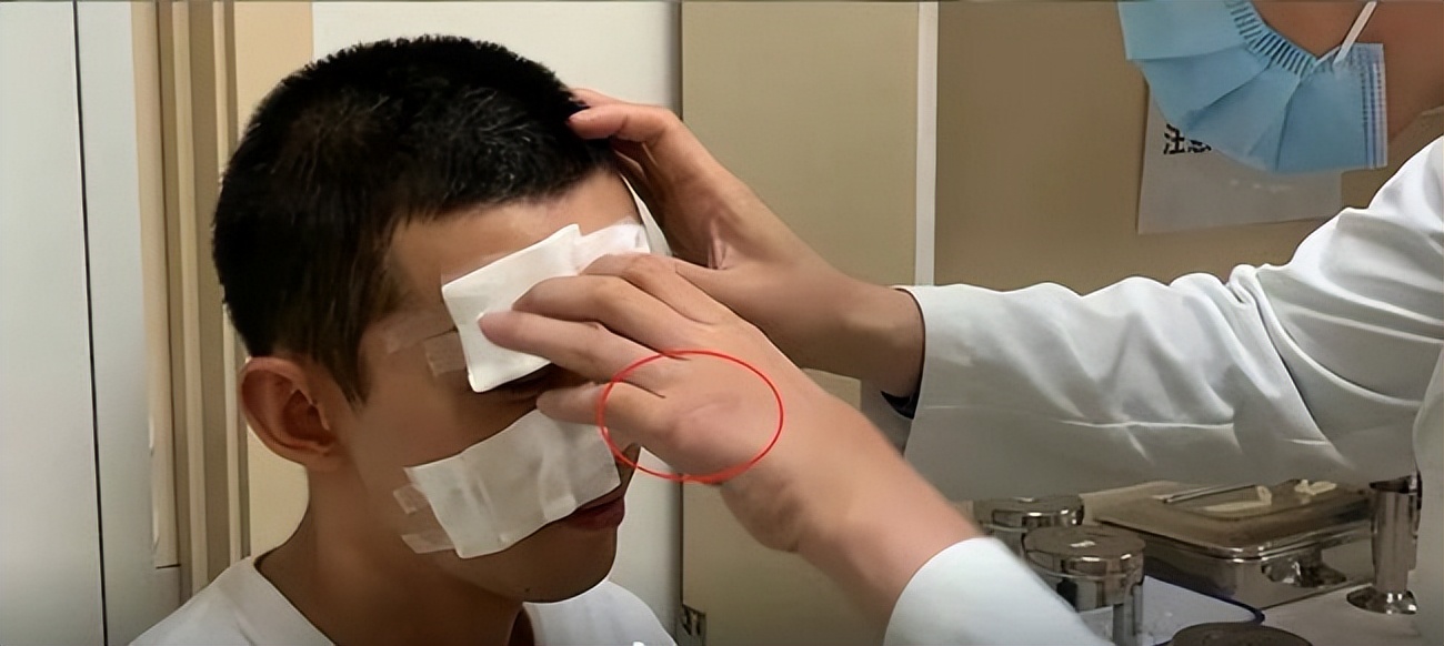 “我保住了他的眼睛，他却要杀我！”北京患者追砍医生事件回顾