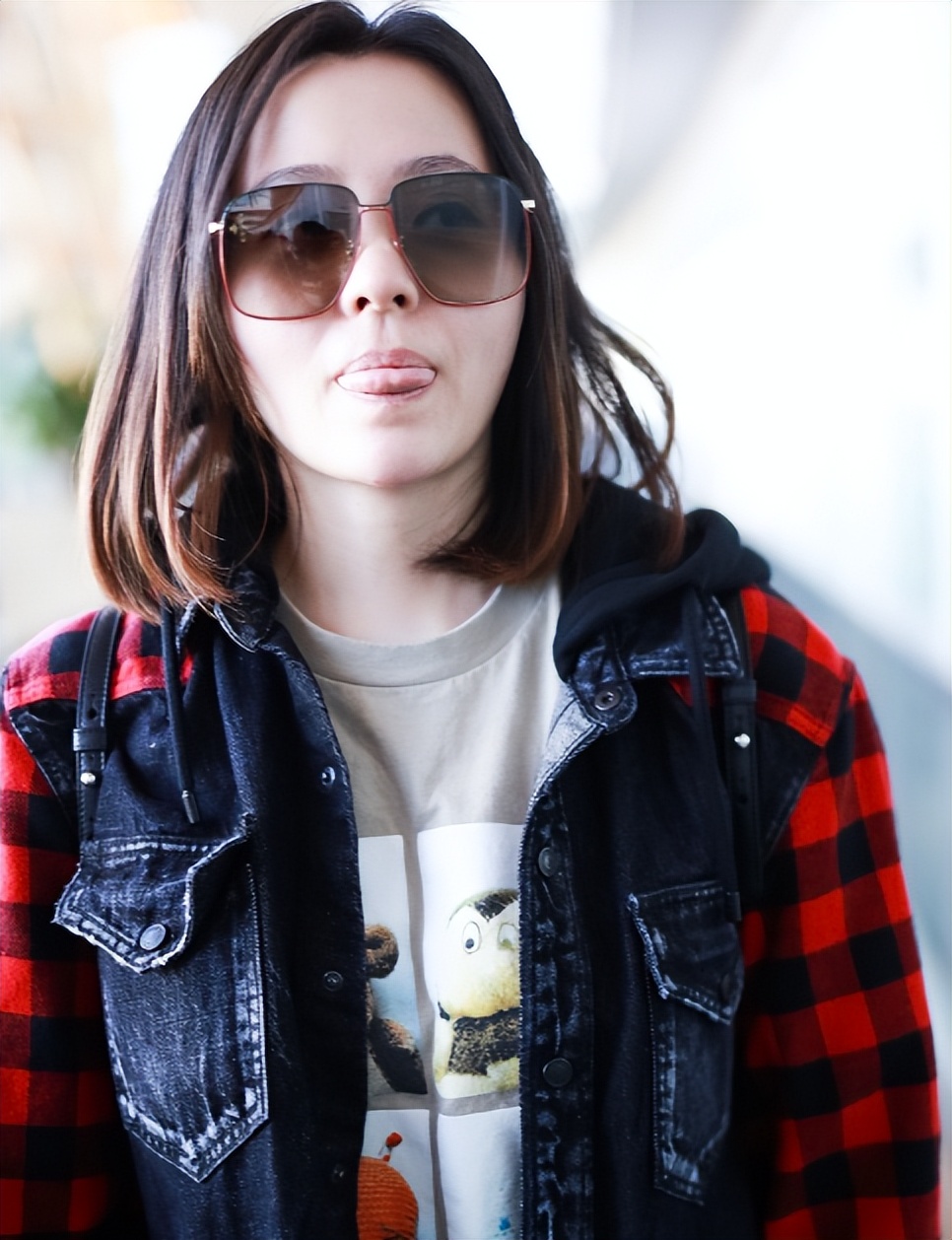 张靓颖痴情前夫15年，却被当成提款机：遇上冯柯是缘，还是劫？