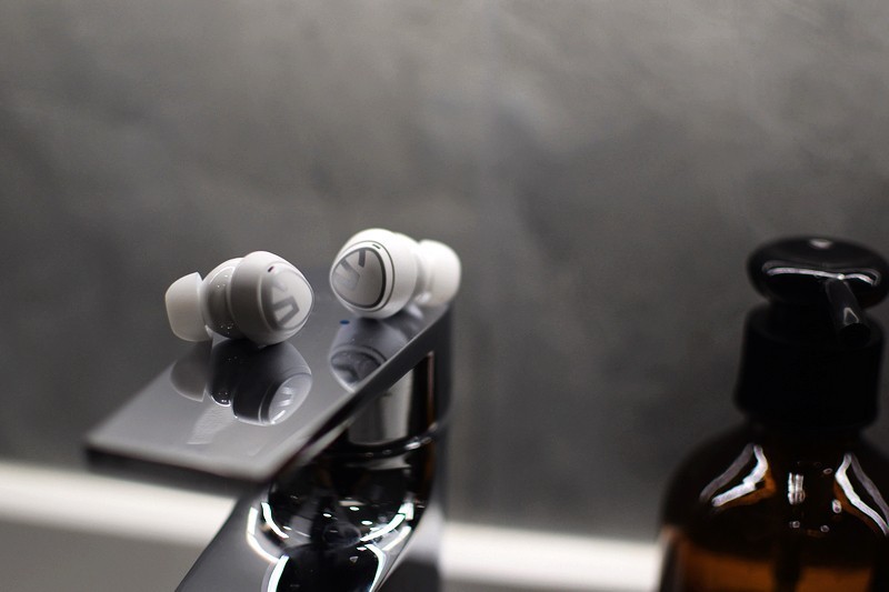 混合主动降噪 延迟低至60ms 泥炭mini pro