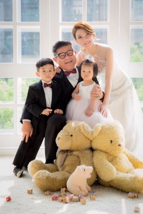 10位過氣主持人，做婚禮司儀，與妻子離婚，得重病，各有各的心酸