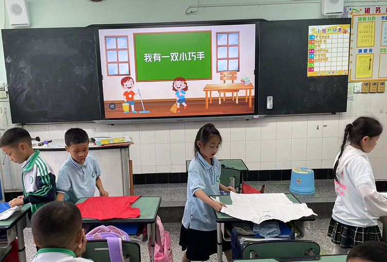 与你分享，我在四川天府新区南湖小学的精彩校园生活