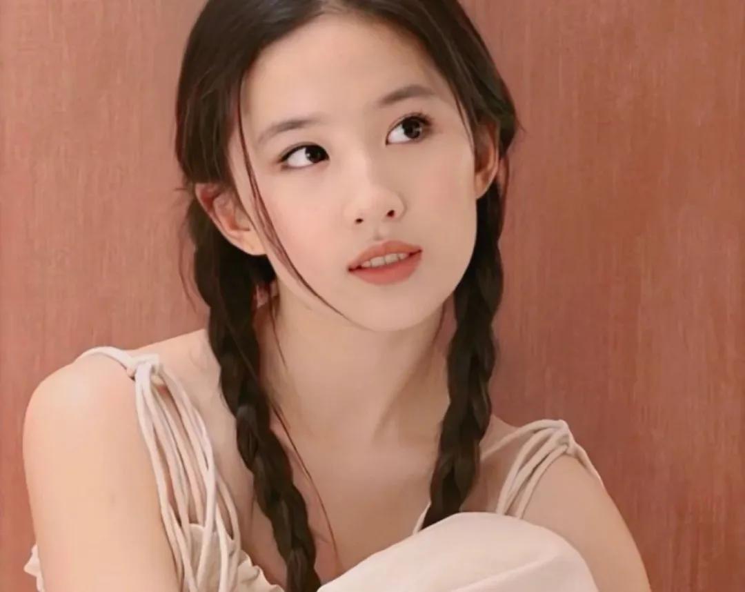 娱乐小八卦 唐嫣李易峰二搭 杨紫 杨幂 王一博 罗云熙 白鹿 龚俊 张艺兴