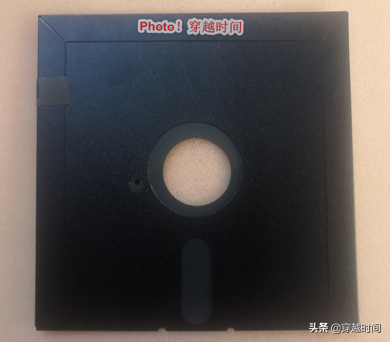 穿越时间·光磁百年·欣赏第一软盘First 5.25英寸软盘 CMX8 DS/DD
