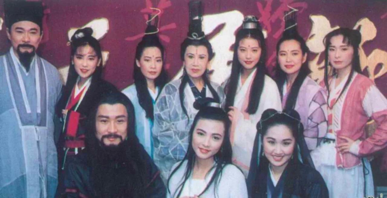 我曾拒演过周芷若，但这个悲剧人物脆弱的一面吸引到我了