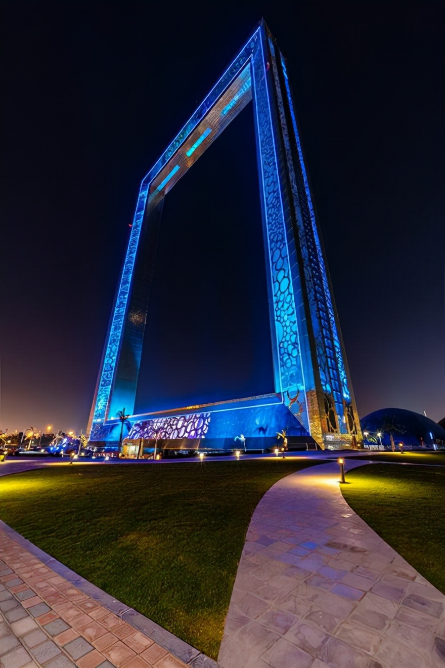 这些美轮美奂的全球城市夜景，可持续很久很久……