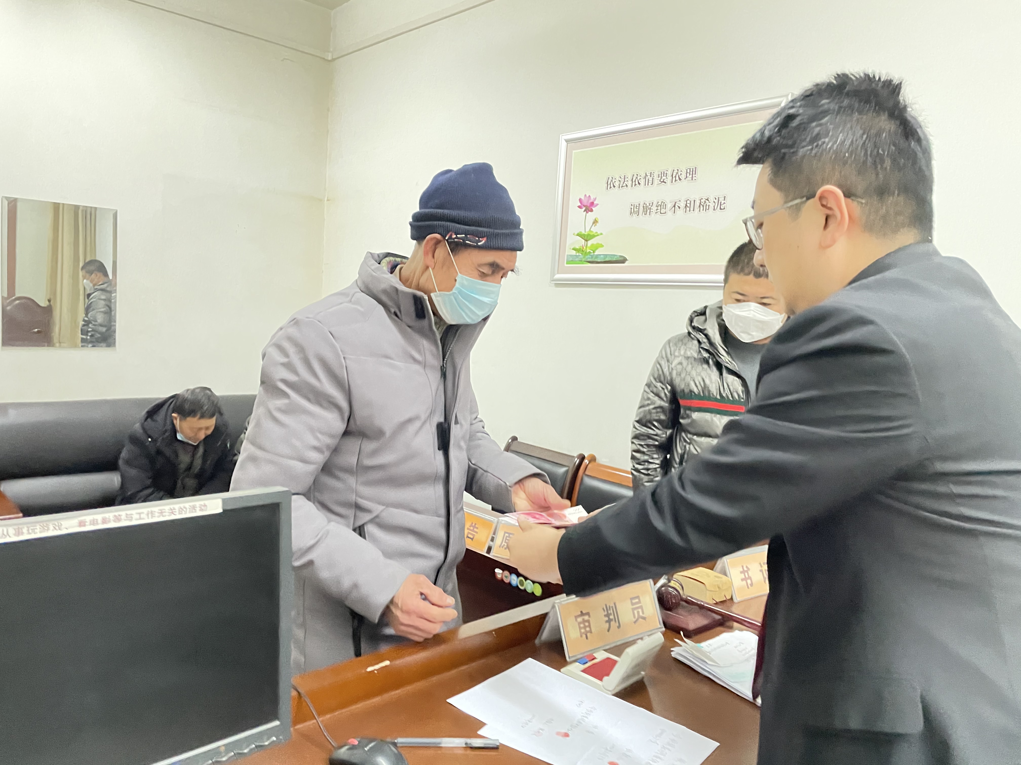 宝鸡市金台区法院迅速进入工作状态 收心聚力干劲十足