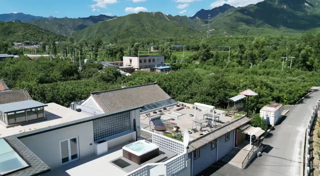 一个将冲浪浴缸安放在楼顶的北京农村院子值多少钱？这个年租22万