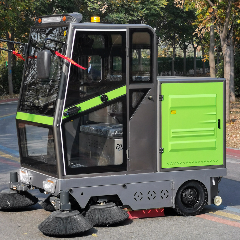 很多人在唐山地带都不知道的电动扫地车
