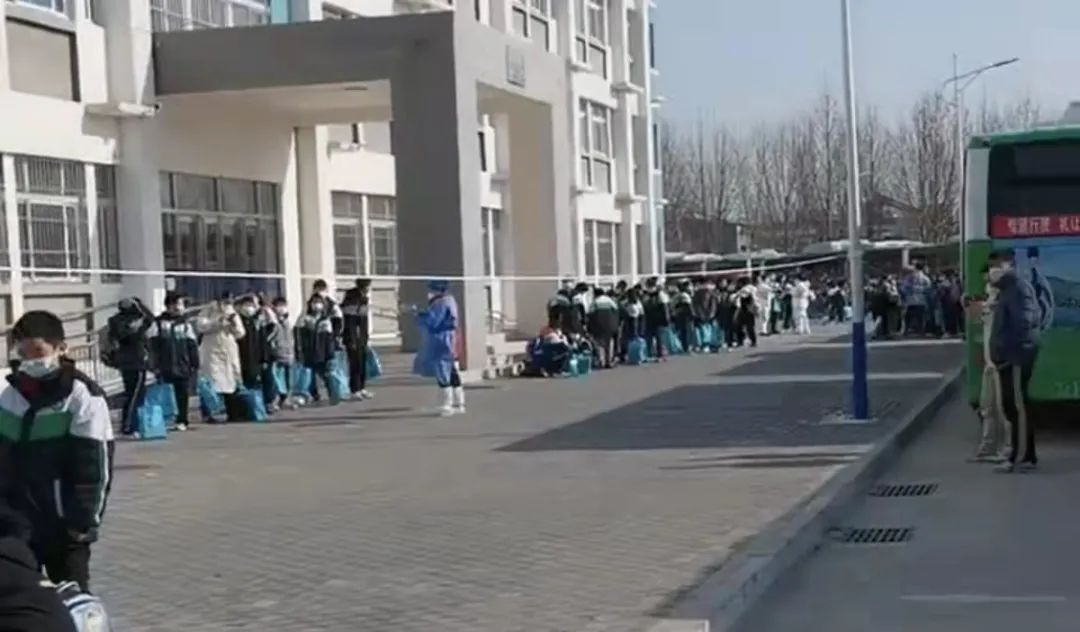 回家了：汤阴育才学校首批学生解除集中隔离！一封信：致安阳在外同乡