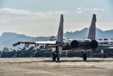 �������й�װ���ġ�������ϵ��ս��������Ϊ���ܳ�������˹��