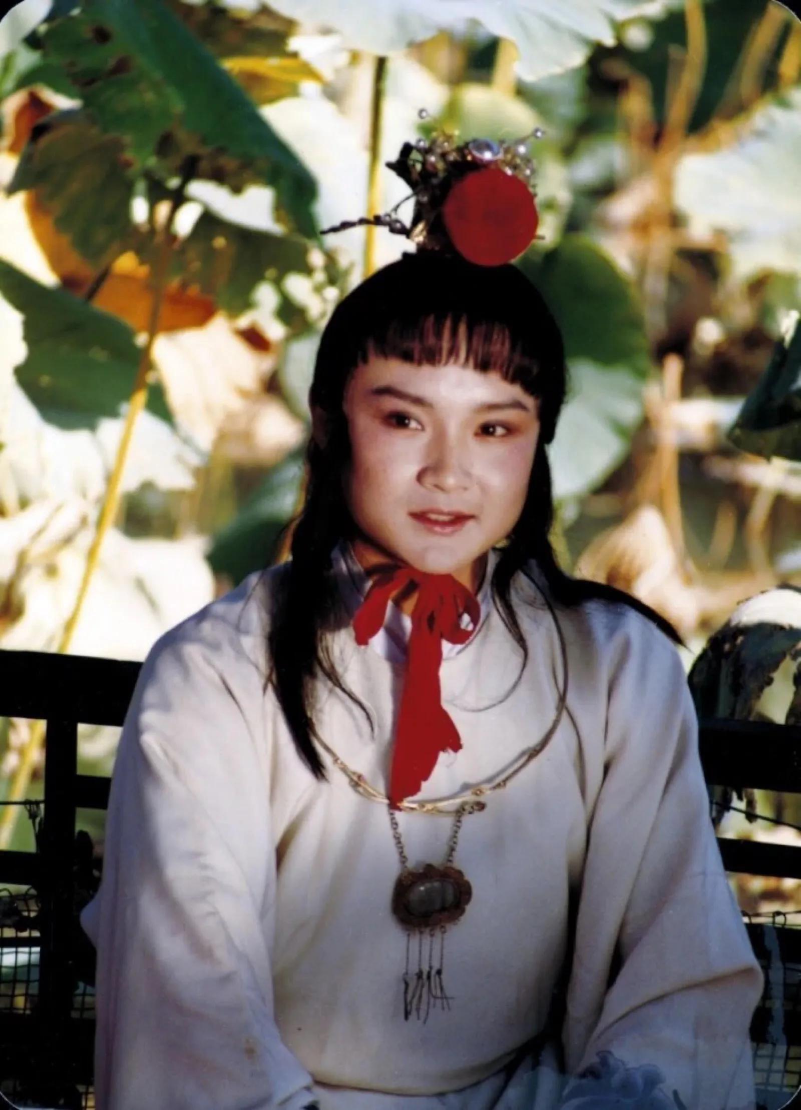 欧阳奋强情史录，一生只爱一个人，一生只想演一部戏