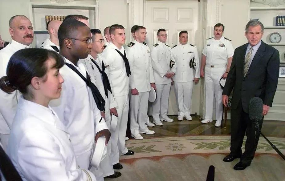 01���Ϻ�ײ������ΰ�ɹ���ɡ��Ϊ��10����Ҳû�ҵ���