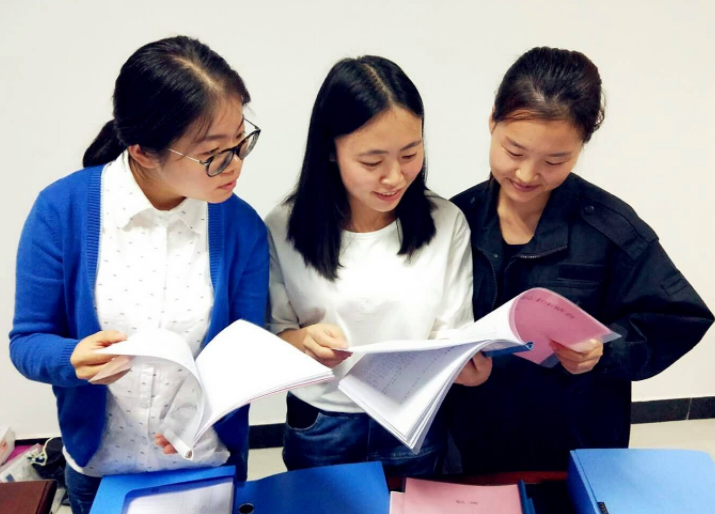 “近视眼”尽量别报的大学专业，对视力要求较高，成绩好也是徒劳