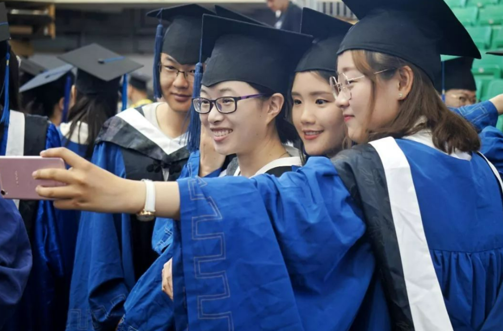 大学生毕业后，个人档案要如何处理？别不放在心上，小心变成黑户