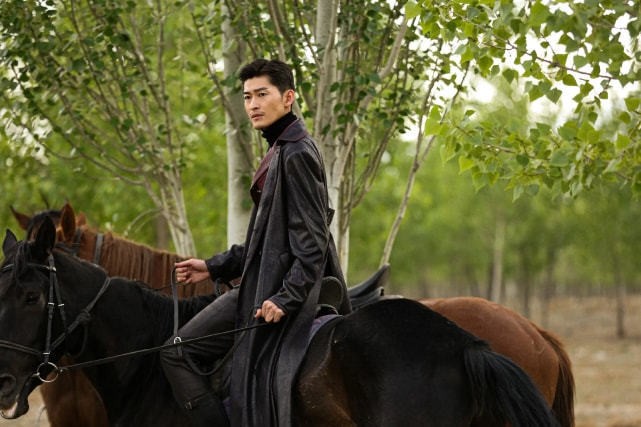 耍帅、装酷、转型难，这6位男星陷入“死循环”，演啥都像真人秀