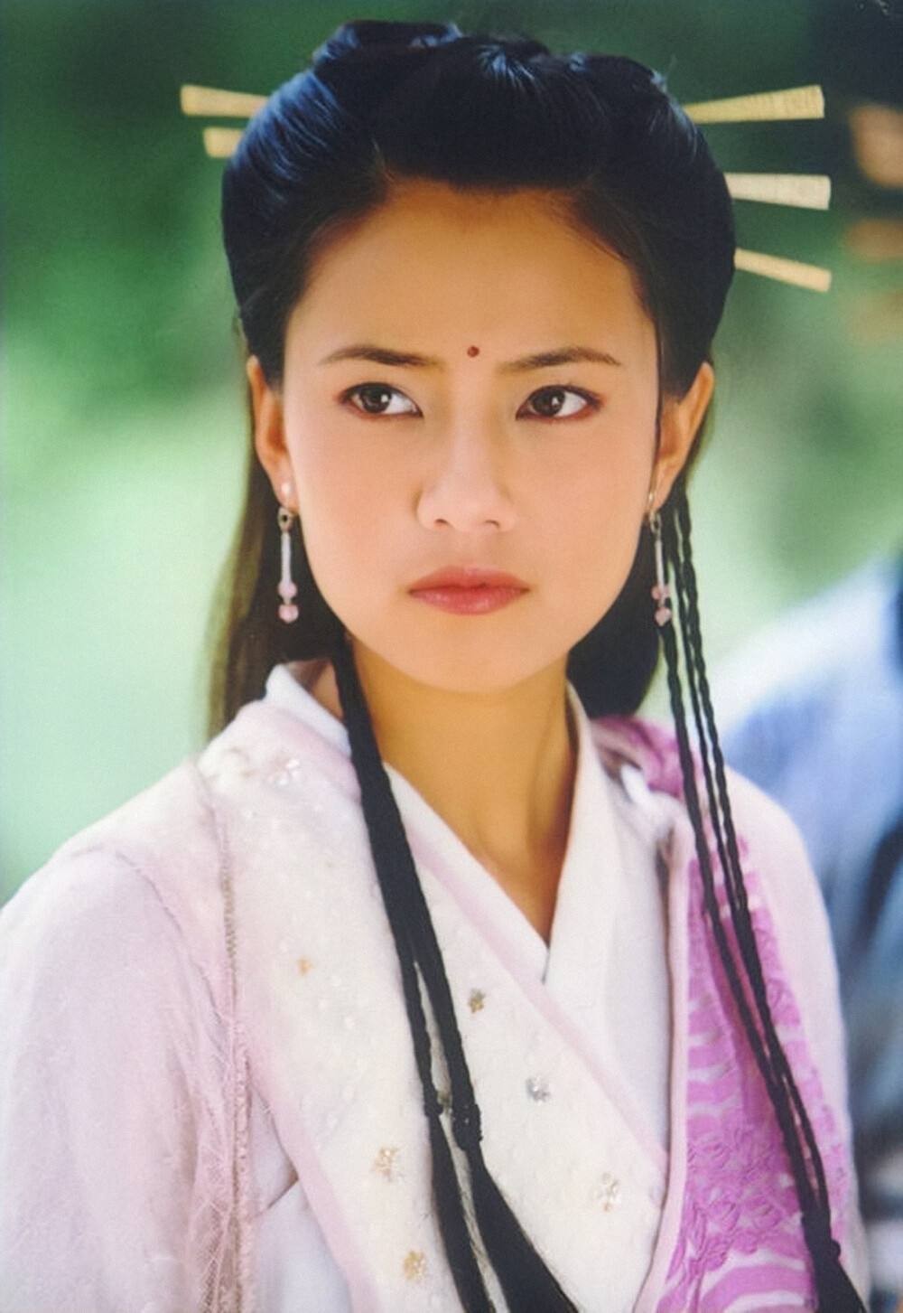 长相“端方”的女演员，我只服这9位！这气质85后小花根本比不了