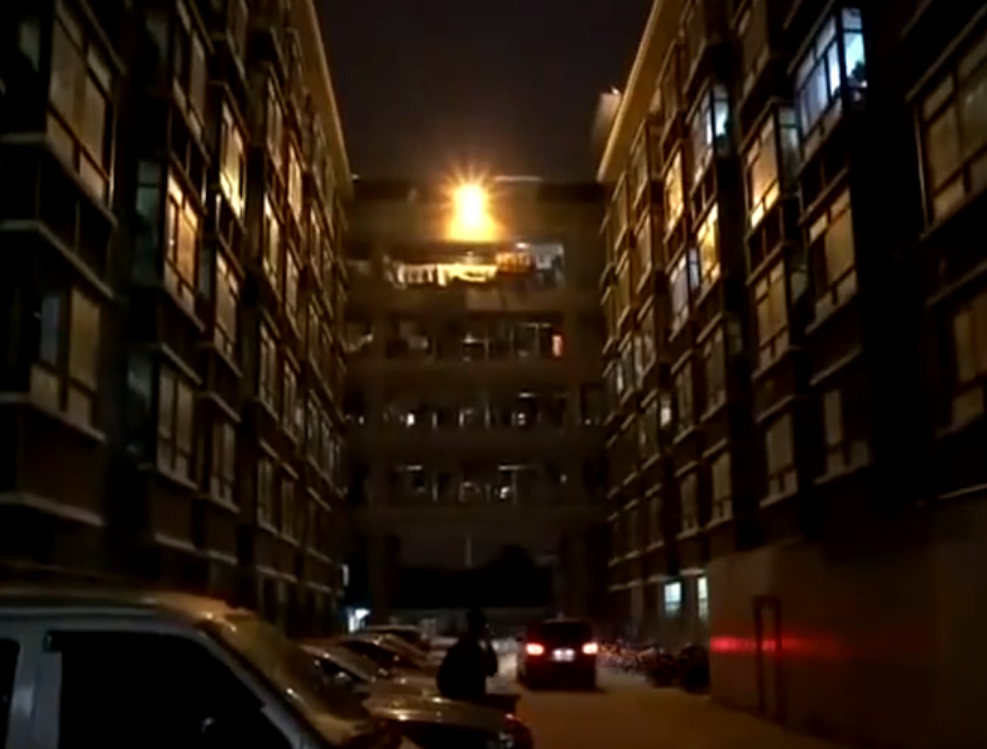 17年上海茶馆大门紧闭，售茶广告却不停发送，警方调查发现不简单