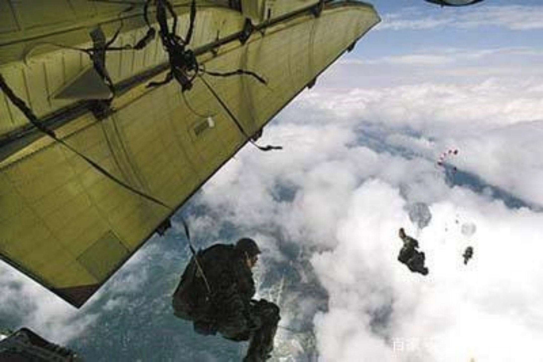 汶川地震中15名空降兵近况2008年汶川地震空降兵