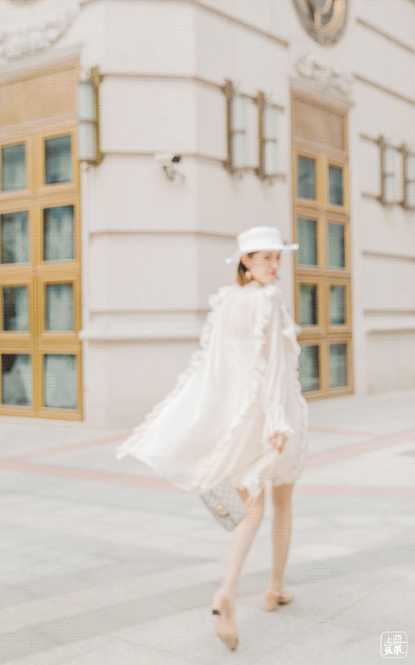 “最美车站”现身，2022上海网红打卡圣地，乘着地铁去旅行...