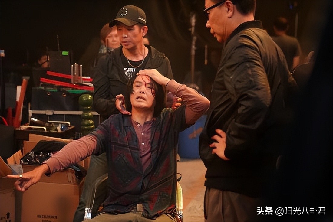 男星内卷起来差距有多大？中年人老当益壮，年轻人却一个比一个虚