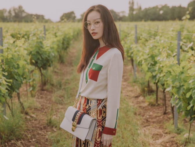 大学校花名单新鲜出炉，武大校花引争议，清华校花实至名归