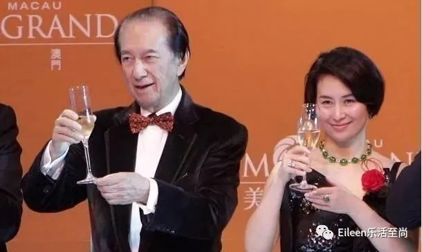 全都离过婚?何超琼李富真孟晚舟三位顶级白富美为什么那么像?