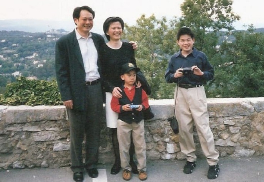 名导李安：婚姻39年，岳母曾劝他们离婚，感谢妻子不离不弃