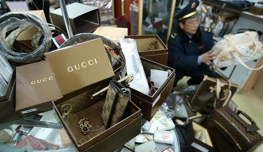 几乎全是假货，利润高达650%，为何消费者还甘愿被“割韭菜”？