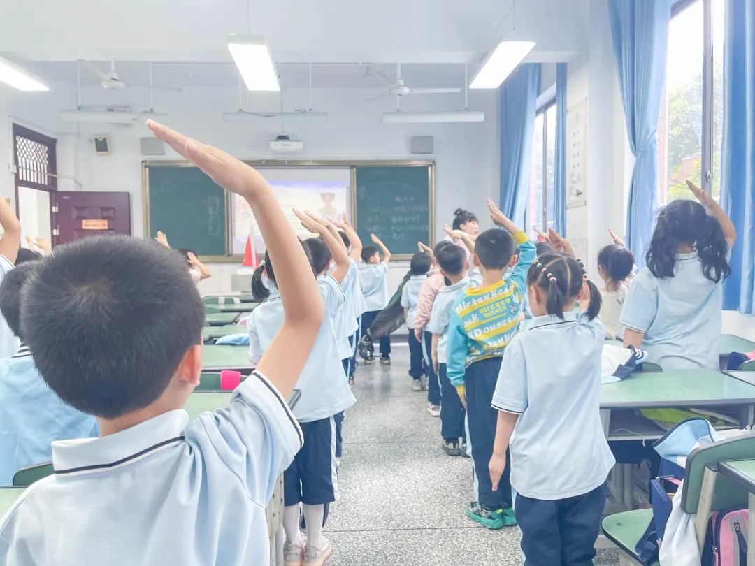 入队知识大闯关 人人争当好队员｜金桥小学开展入队知识大闯关活动