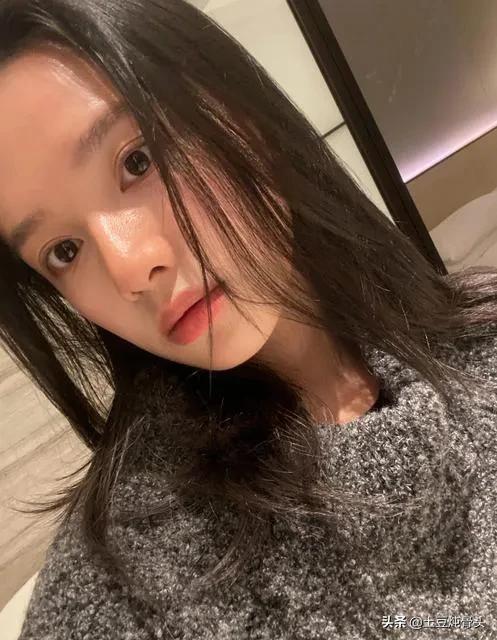 张倩仪壁纸