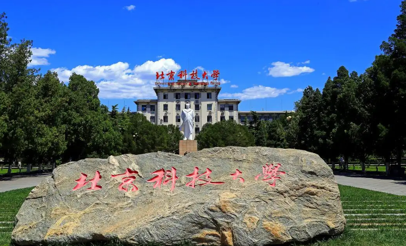 13年前，江西“高考状元”黎力抢劫银行被判10年，如今现状如何？