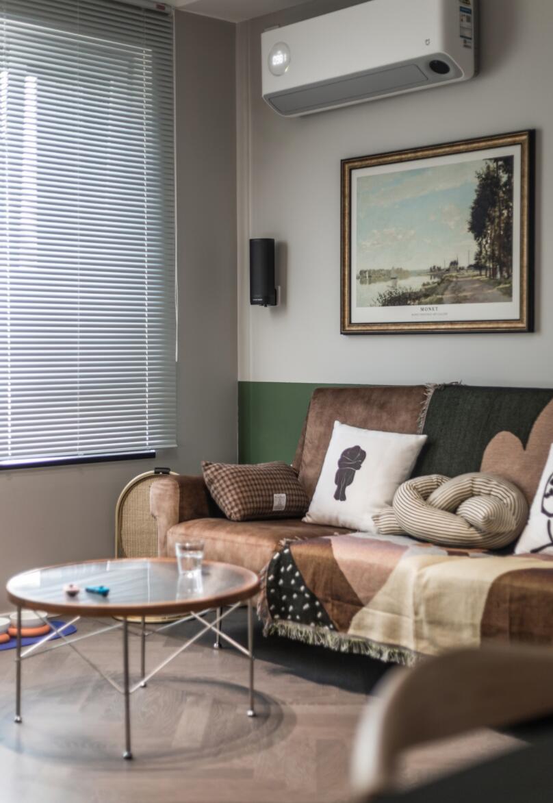 她60㎡小家，称为“装修指南”都不为过，全屋应有尽有，还特宽敞