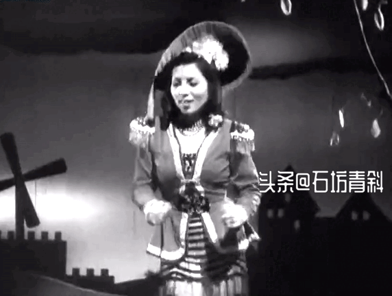 情路坎坷的舒绣文，病危无人照顾，临终前将八万存款全交党费