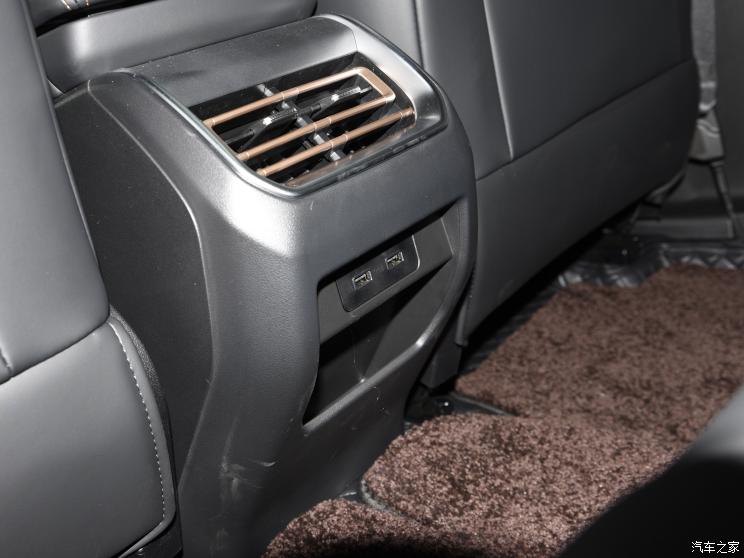 纯电续航也够长 图说魏牌拿铁DHT-PHEV