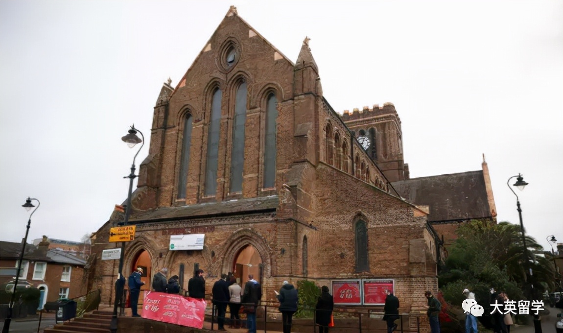 英国留学申请全过程解析！如何提高你的留学申请成功率？