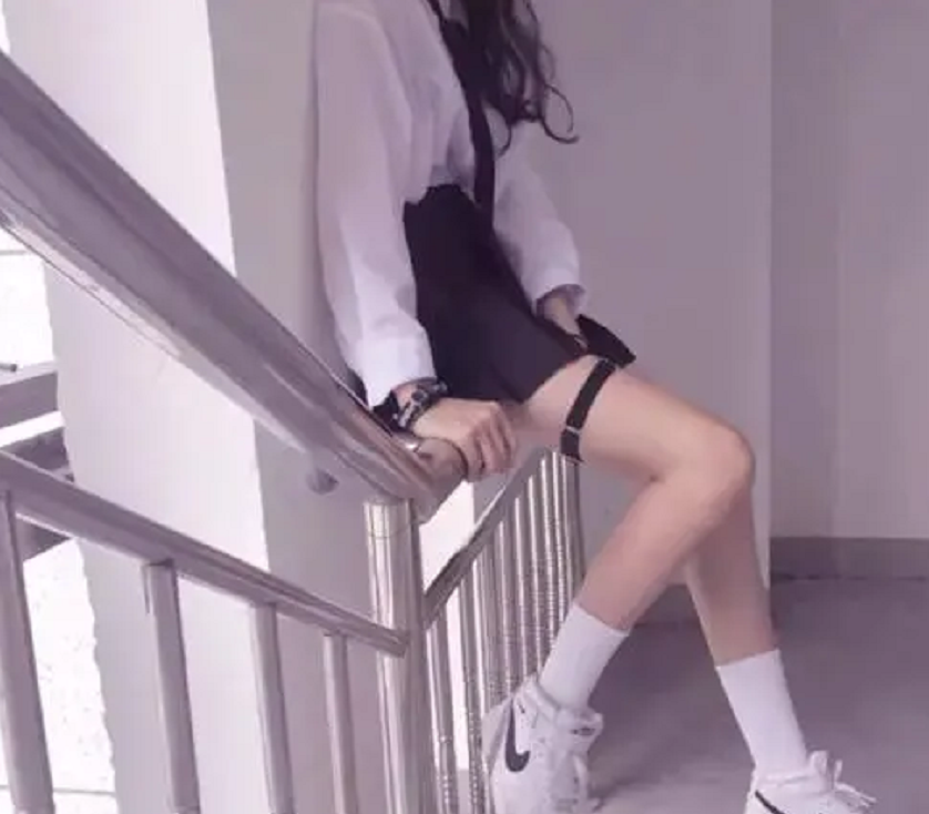 17年上海茶馆大门紧闭，售茶广告却不停发送，警方调查发现不简单