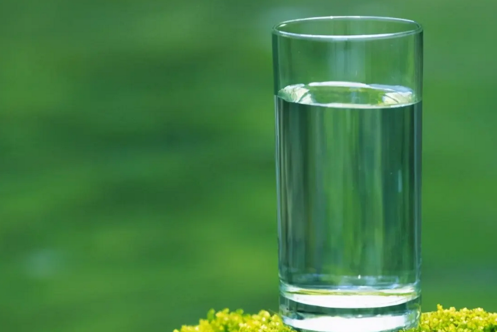 多喝水能有效預防和緩解抑鬱、焦慮症狀