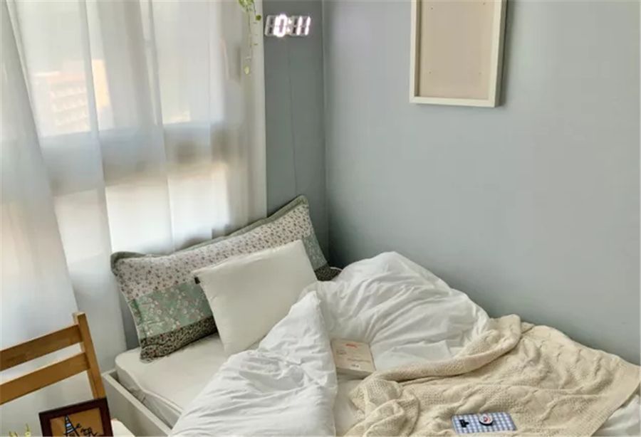 韩国95后女生改造卧室：将16㎡窄小卧室，变成少女风公主房