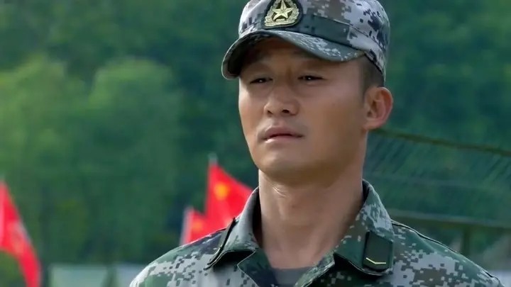 不够硬气别演“特种兵”！这12位男星告诉你，啥叫铮铮铁骨