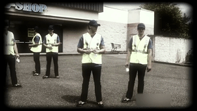 曾轰动美国的银行抢劫案，由于案件设计绝妙，劫匪被抓后成了名人