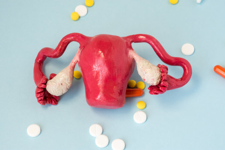 男人的4个“不当行为”，会让女人的子宫“承受不起”，别太纵容