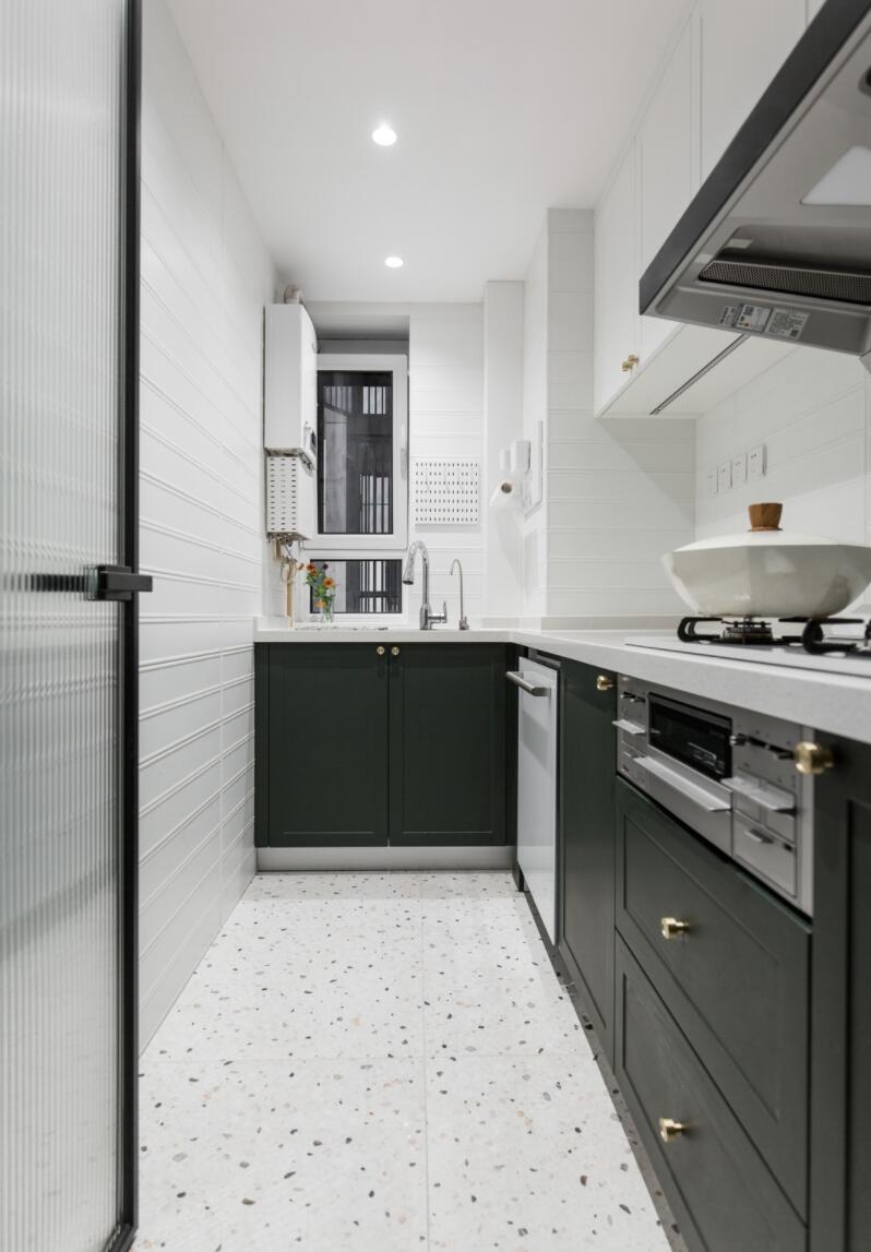 她60㎡小家，称为“装修指南”都不为过，全屋应有尽有，还特宽敞