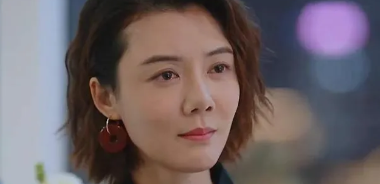 演艺圈“花式鼻子”大比拼，又尖又翘又吓人，一个比一个精彩