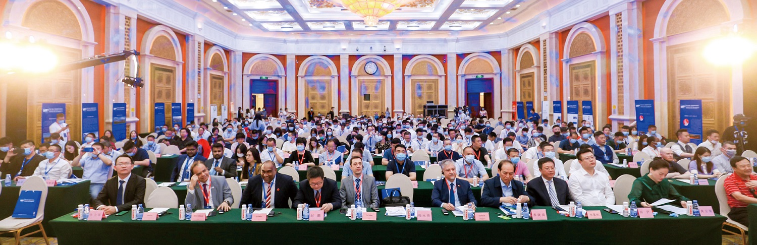 新雁阵模型：数字技术如何引领中国产业高质量发展