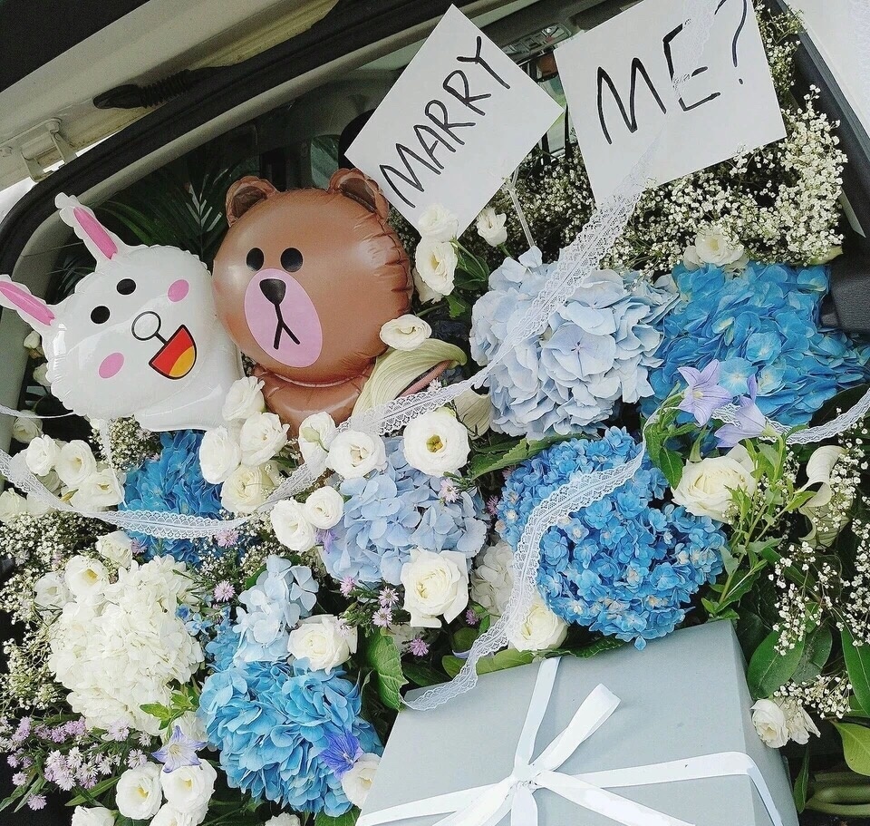 平安夜求婚还是圣诞节求婚（平安夜圣诞节结婚好吗）