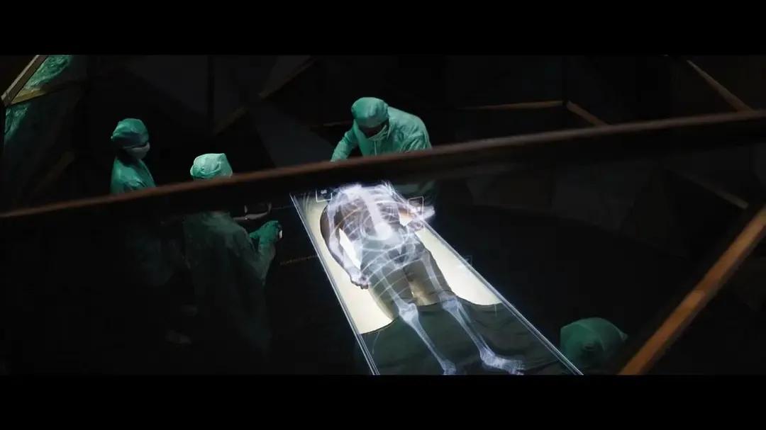 科幻电影推荐《升级》，一个自主的智脑成人记