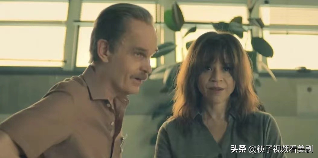 《此时此刻》：那年夏天发生了什么？