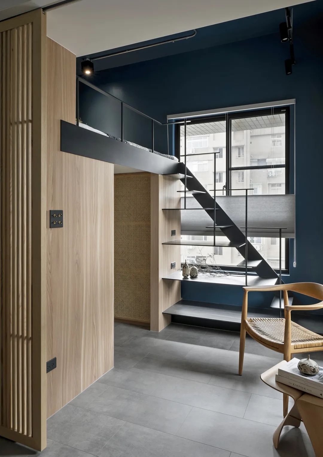 95后男主晒出33㎡独居小家：装修简约高级，随手一拍就是精致场面