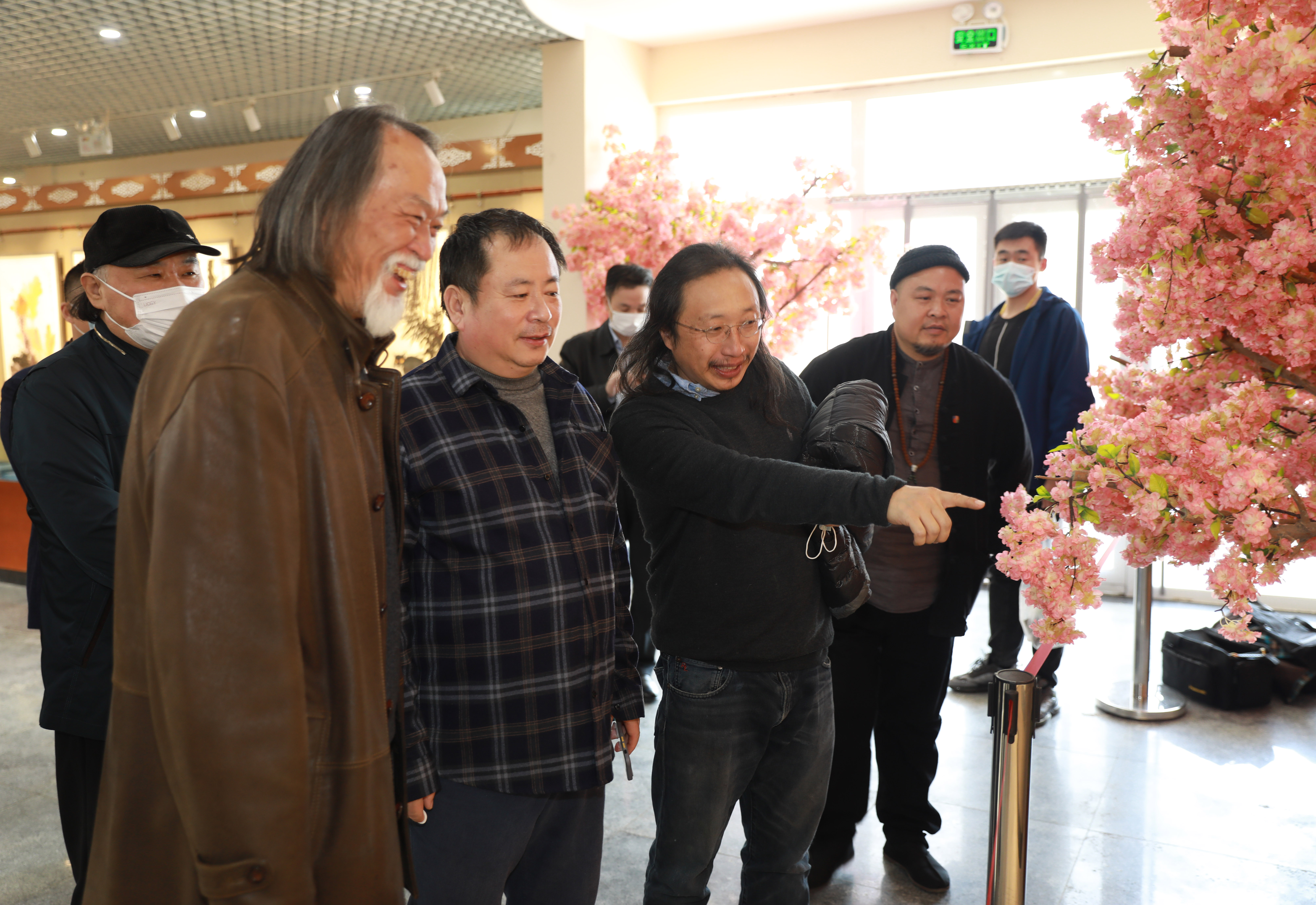 花鸟画大家邢少臣携25位得意弟子于玉渊潭公园敲开“大匠之门”