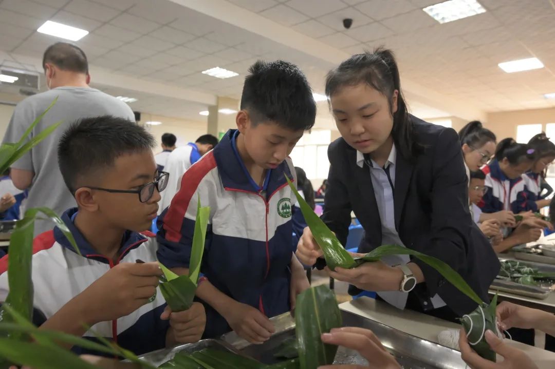 271教育丨粽子飘香满校园，浓情端午暖心扉